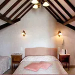Hotel La Vieille Mont St. Michel