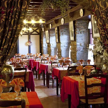 La Vieille Hotel 2*
