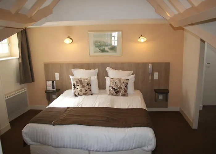 La Vieille 2* Mont-Saint-Michel